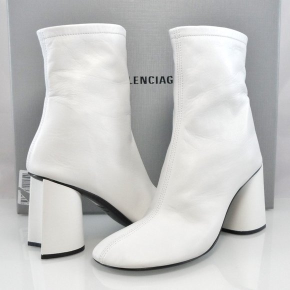 NIB$1250 Balenciaga Glove 80mm Zipped Shiny Soft Leather Ankle Bootie Boots 37 7 - Picture 7 of 17